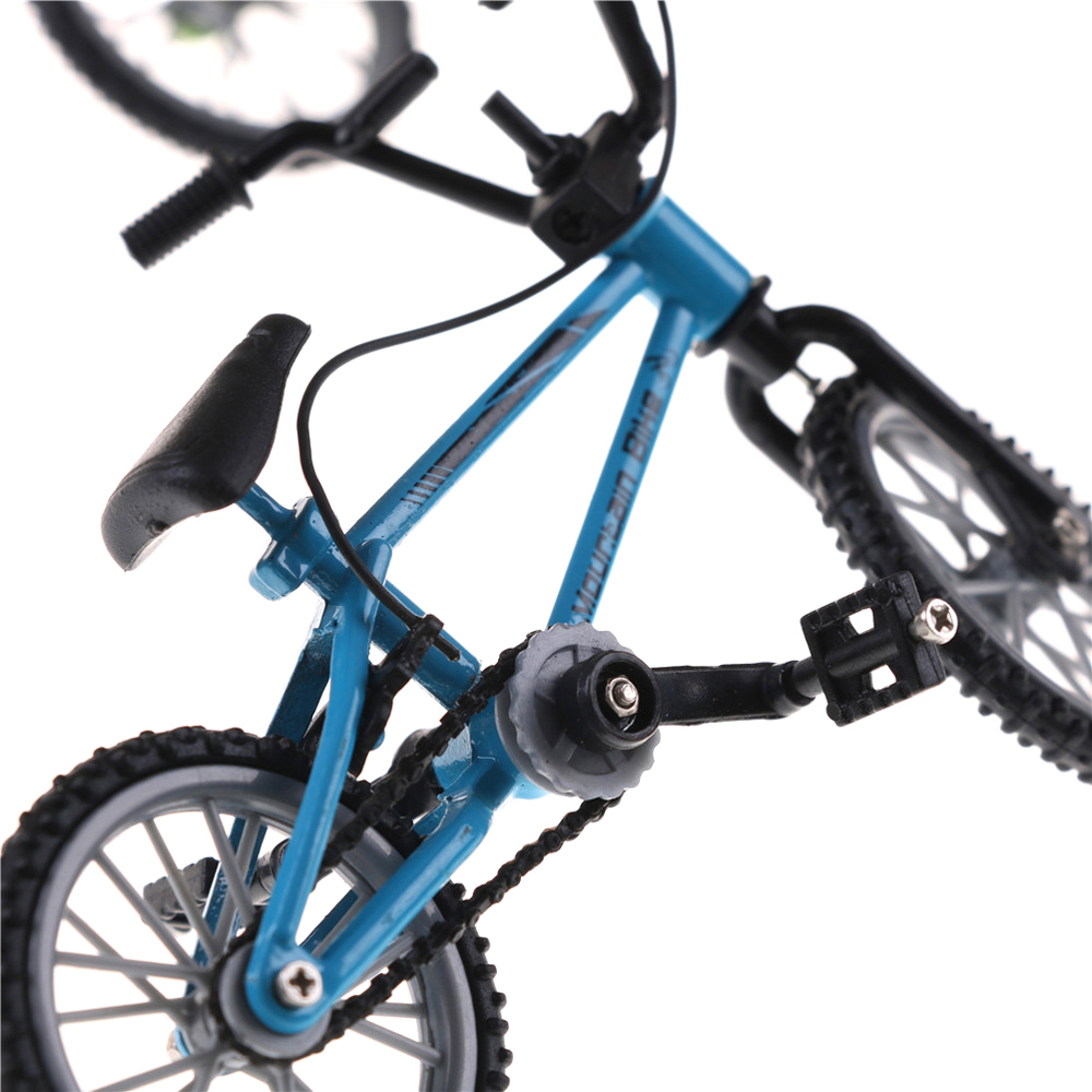 어린이를위한 선물 크리 에이 티브 게임 모델 장난감 브 - Mountain Biking Games 리뷰 및 가격